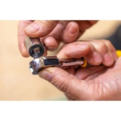 Jeu de cliquet et douilles - STANLEY - STMT82666-0 - cliquet 72 dents 1/4' + ...