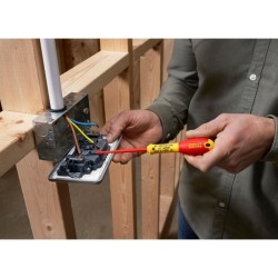 Jeu de 5 Tournevis - STANLEY FATMAX - XTHT0-62692 - Isolés 1000V - Electricie...