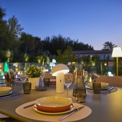 Lampe de table sans fil - LUMISKY - TOD WHITE - H28 cm - Tete orientable - LE...