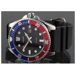 Montre - CASIO - Collection Homme - Noir - Acier - Étanchéité 20 bars