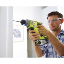 RYOBI - 2 batteries lithium+ 18V ONE+ 5,0 Ah et 1 chargeur ultra rapide 5,0 A...