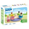PLAYMOBIL Junior 71701 Enfants et tourniquet, Comprend quatre personnages et ...