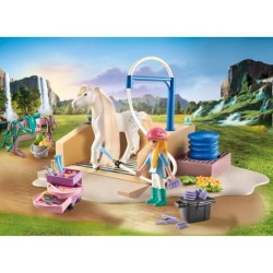 PLAYMOBIL 71354 Isabella & Lioness aire de lavage - Horses of Waterfall - Des...