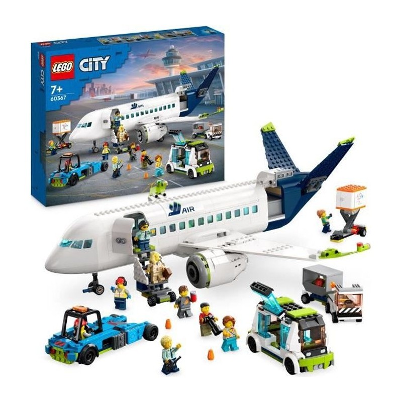 LEGO City 60367 L'Avion de Ligne, Jouet avec Bus de l'Aéroport, Remorqueur, C...