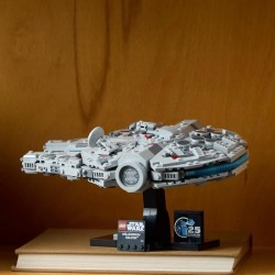 LEGO Star Wars 75375 Millennium Falcon, Set de Construction, Vaisseau Spatial...