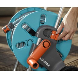 Dévidoir sur roues GARDENA CleverRoll taille S - Tuyau 20m ø 13mm et lance d'...