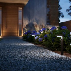 Borne avec recharge solaire PHILIPS TYLA classe énergétique A,