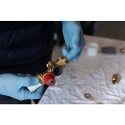 Résine d'étanchéité tous fluides - GEB - Compatible eau potable - Tube 20 ml