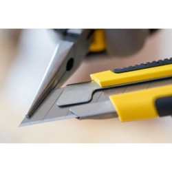 Cutter bimatiere - STANLEY - 0-10-425 - 25 mm