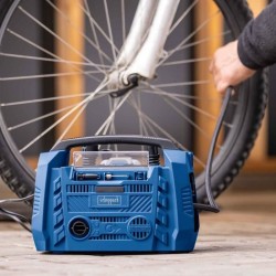 Compresseur sans fil Airforce 6 - pression max 10,3bars - 6 accessoires inclu...