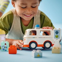 LEGO DUPLO 10447 L'ambulance et le chauffeur - Jouet interactif pour les enfa...