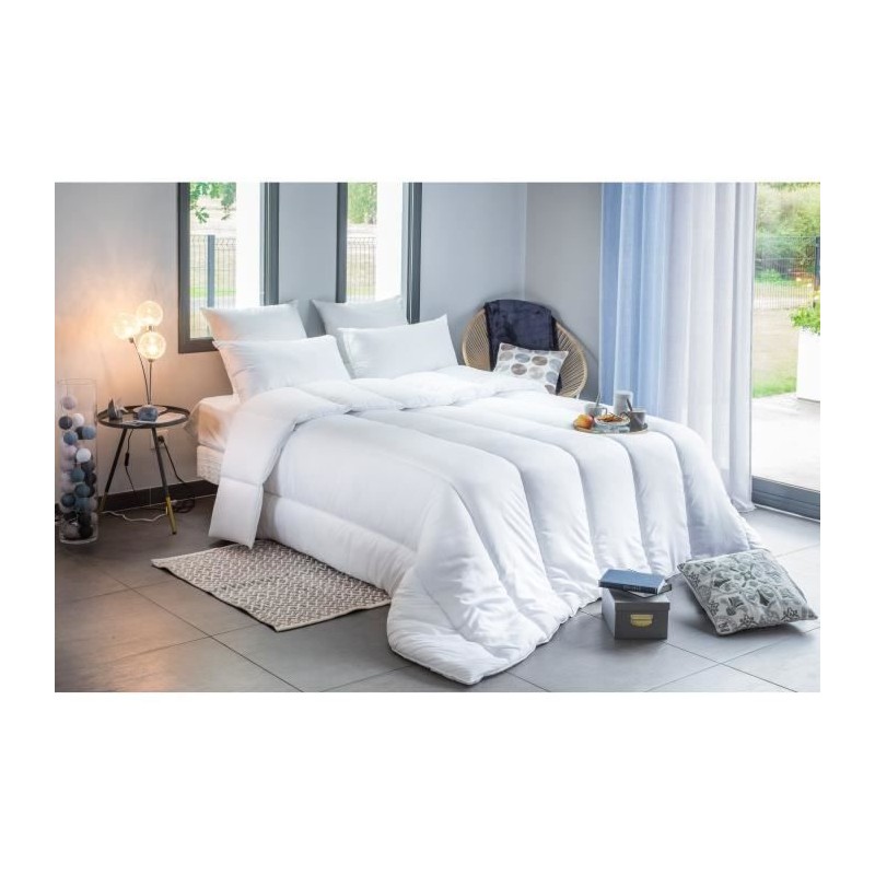 Couette Tempérée 300gr/m² Microfibre 140x200cm