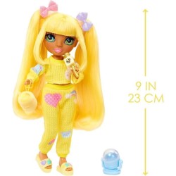Junior High Pyjama Party - Poupée mannequin articulée 22 cm - Sunny