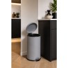 KITCHEN MOVE Poubelle de cuisine a pédale URBAN 30L - En acier Gris