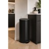 KITCHEN MOVE Poubelle de cuisine a pédale URBAN 30L - En acier Noir
