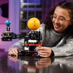 LEGO Technic 42179 La Planete Terre et la Lune en Orbite, Jouet, Theme du Sys...