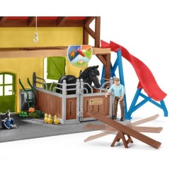 Écurie avec boxes et animaux, coffret de 82 pieces avec chevaux,