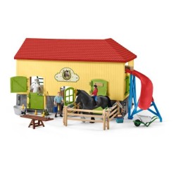 Écurie avec boxes et animaux, coffret de 82 pieces avec chevaux,