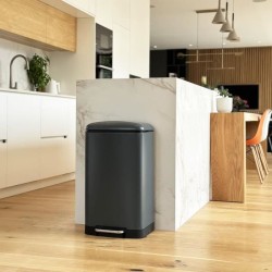 Poubelle de cuisine a pédale - GREENWICH - KITCHEN MOVE - 40L - Design - Gris...