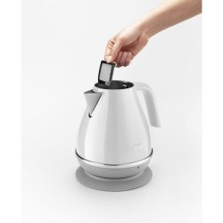 Bouilloire DELONGHI ICONA CAPITALS - 1,7L - Acier inoxydable - Base