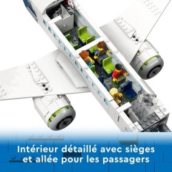 LEGO City 60367 L'Avion de Ligne, Jouet avec Bus de l'Aéroport, Remorqueur, C...