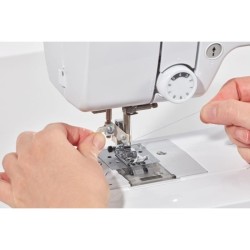 Machine a coudre électronique BROTHER FS40s - 40 points de couture - Enfile-a...