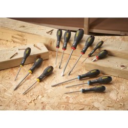 Jeu de 12 Tournevis - STANLEY FATMAX - FMHT65426-0 - Electricien + Mecanicien...