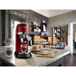 Machine expresso manuelle - De'Longhi - Dedica style - EC685.R - Rouge