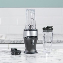 Ninja QB3001EUS – Blender Slim Nutri Ninja 700 W, 2 gobelets 470 ml, lames in...