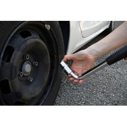 Clé démonte-roue téléscopique douille encliquable réversible 17-19mm - AEG - ...